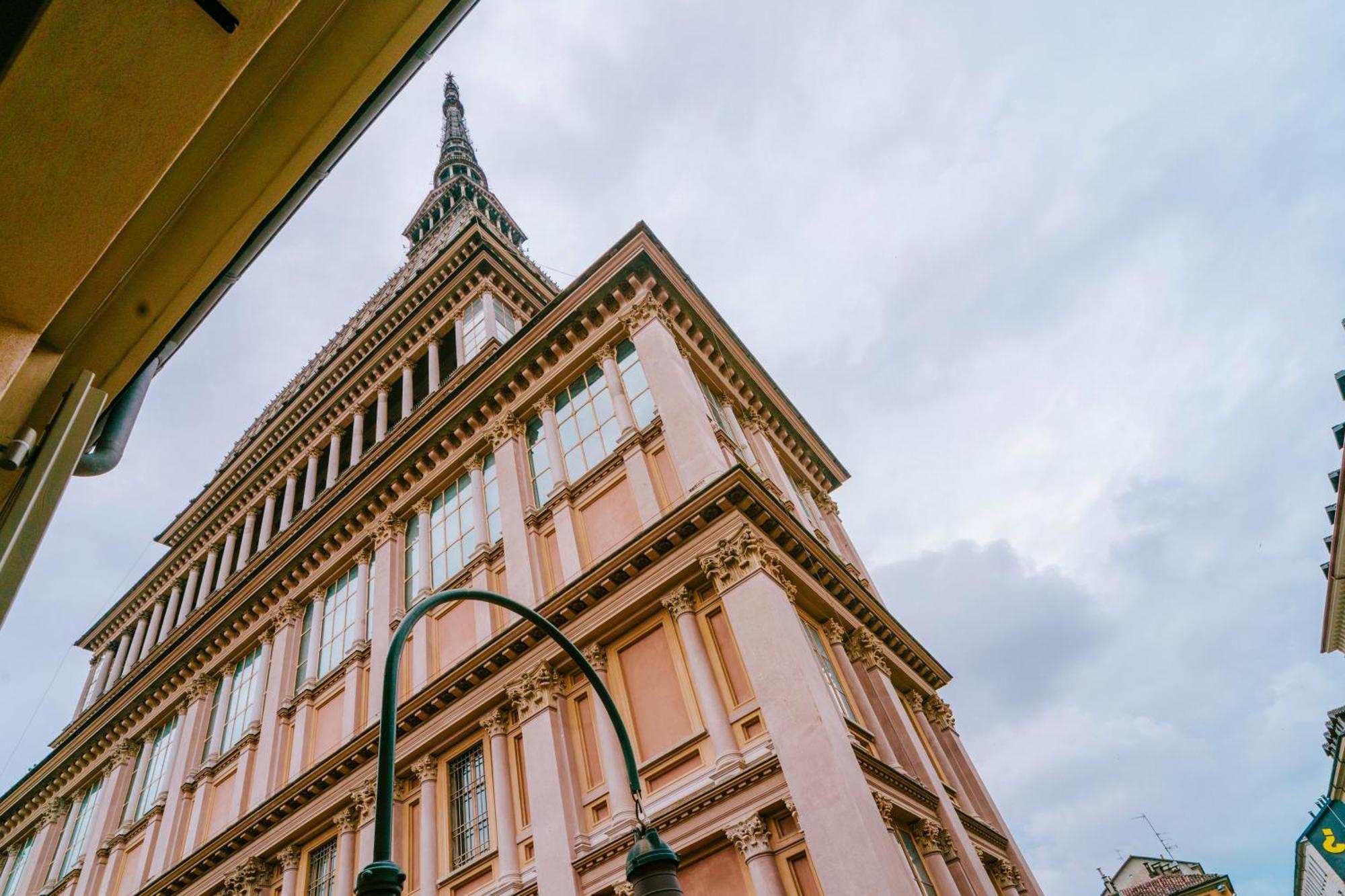 トリノCasa Riberi Centro Mole Antonellianaアパートメント エクステリア 写真